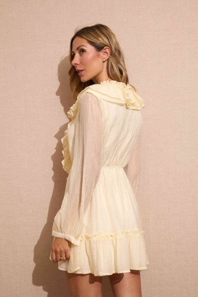 VESTIDO CORTO AMARILLO CON VOLANTES ESTILO ROMÁNTICO Y FRESCO FBZMA1359