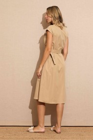 VESTIDO CAMISERO BEIGE CON CINTURÓN ELEGANCIA CLÁSICA ESTILO SAFARI FBZMR22075