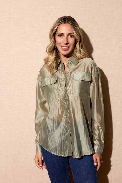 CAMISA VERDE MILITAR SEMITRANSPARENTE ESTILO NATURAL Y SOFISTICADO FBZMR22325