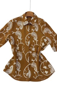 CAMISA MARRÓN MOSTAZA CON BORDADOS BLANCOS ESTILO CACHEMIR TY-1059