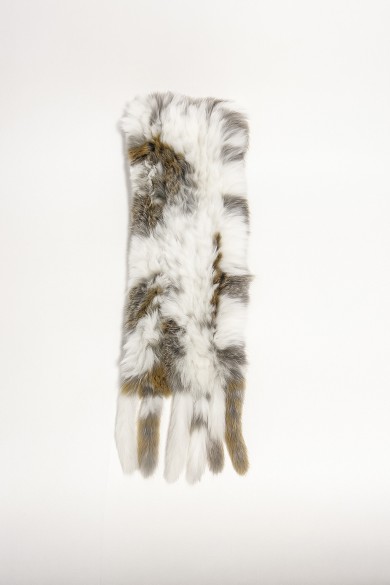 BUFANDA DE PELO DE CONEJO MARRÓN CON FLECOS TB-837