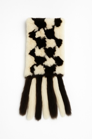 BUFANDA DE CONEJO REX BLANCO Y NEGRO TB-839