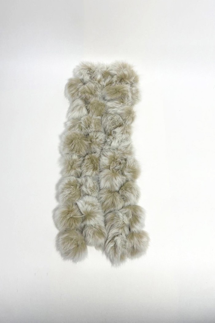 BUFANDA DE PELO DE CONEJO CON BOLAS TB-840