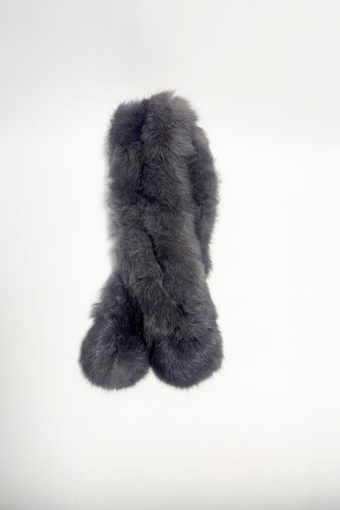 BUFANDA DE PELO DE CONEJO GRIS OSCURO TB-884