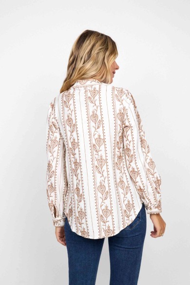 CAMISA BLANCA CON BORDADO ÉTNICO MANGA LARGA FBZMA1507