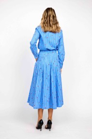 FALDA MIDI AZUL A RAYAS CON BORDADO DE CORAZONES ESTILO ROMÁNTICO FALDA FBZMA1392B