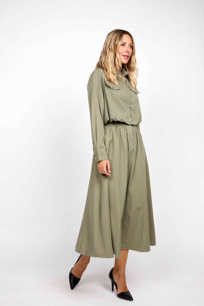 FALDA VERDE MILITAR MIDI CON CINTURA ELÁSTICA FBZMA1515B