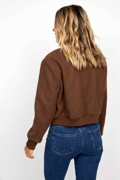 CHAQUETA BOMBER MARRÓN CON BOLSILLOS DELANTEROS FBZMA1511
