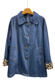 CHAQUETA VAQUERA AZUL CON VUELTA DE MANGA ESTAMPADO LEOPARDO Y BOLSILLOS LATERALES TY-M9227