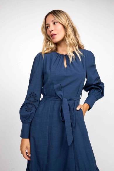 VESTIDO MIDI AZUL CON CINTURÓN Y MANGAS ABULLONADAS FBZMA1559