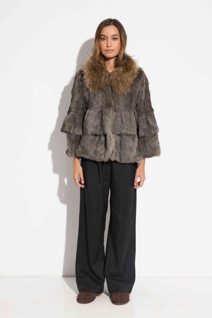 CHAQUETA CAPA DE PELO DE CONEJO CON CUELLO DE MARMOTA PC-LLL5751