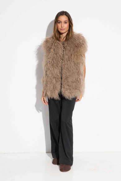 CHALECO DE PELO DE CORDERO BEIGE TB-MJ2411251316 CAMEL