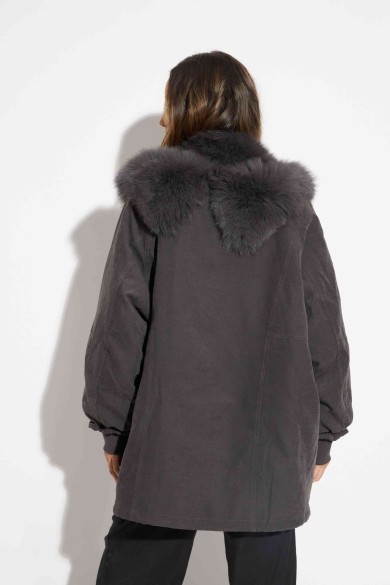 ABRIGO MARRÓN CON CUELLO DE PELO DE ZORRO QP-WT5006