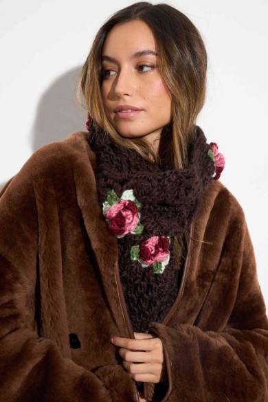 BUFANDA DE LANA TEJIDA CON DETALLES DE FLORES TB-WJ1040 8COLORES