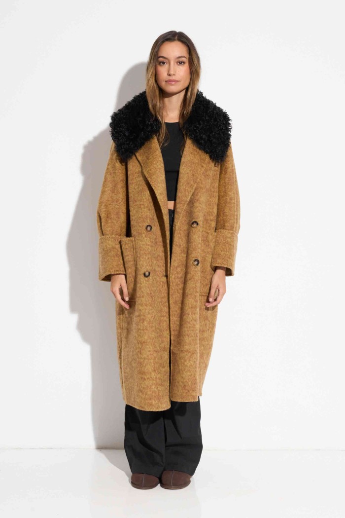 ABRIGO LANA CON CUELLO DE CORDEO QP-WT1123