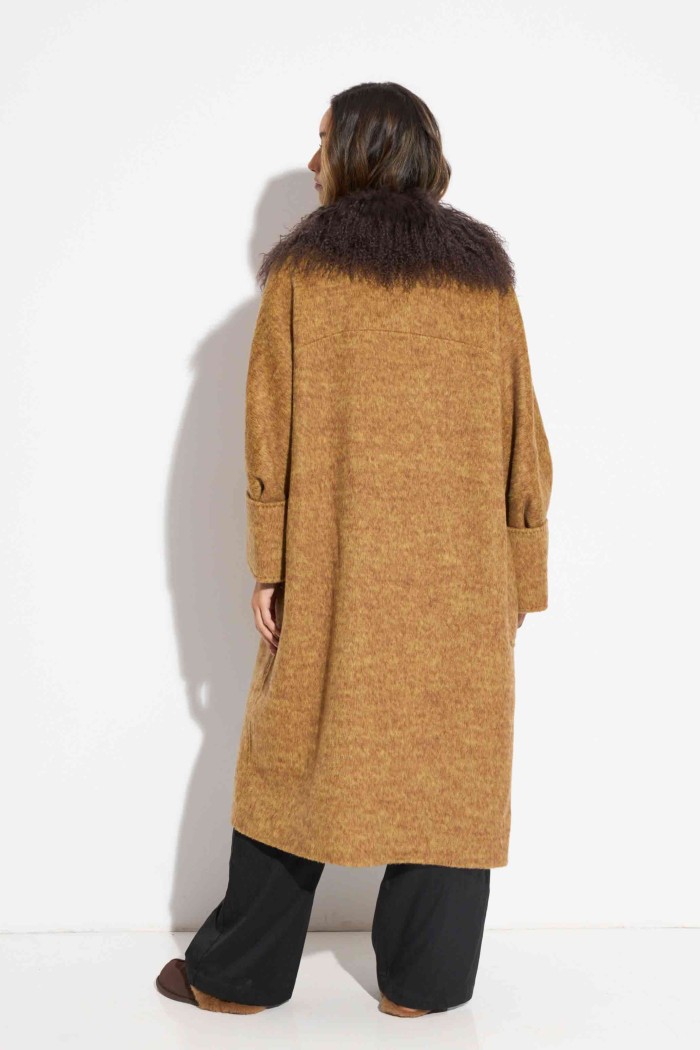 ABRIGO LANA CON CUELLO DE CORDEO QP-WT1123