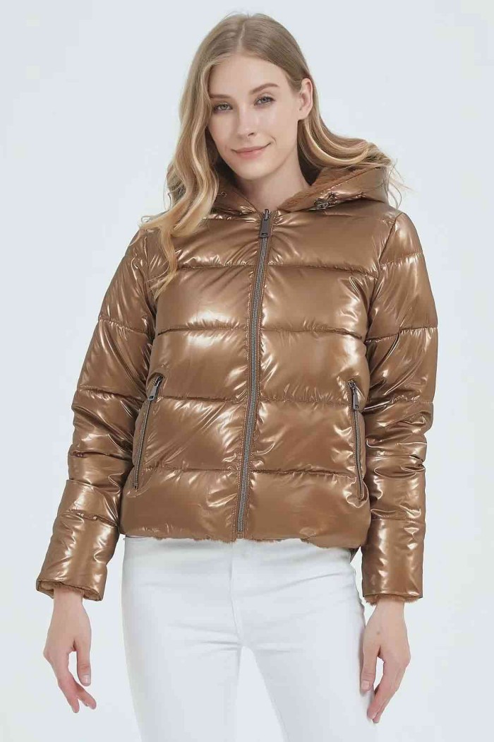 CHAQUETA ACOLCHADA CORTA EFECTO METALIZADO 3COLORES OBRF2037