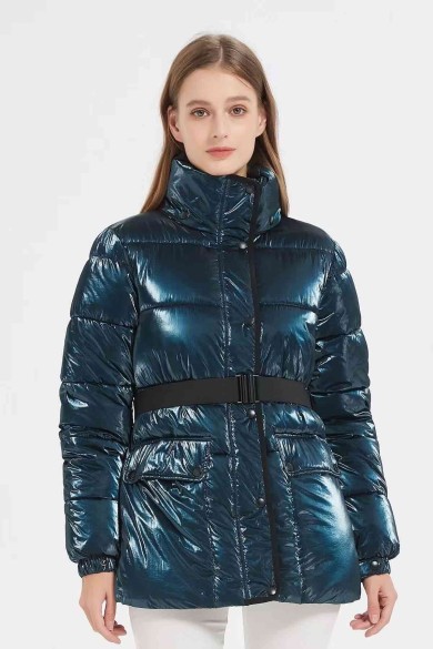 CHAQUETA EFECTO METALIZADO CON CINTURON 4COLORES OBRF2026