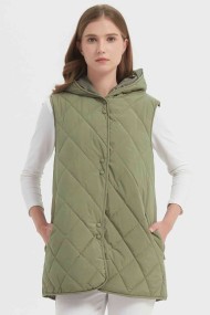 CHALECO ACOLCHADO CON CAPUCHA OBRF2052