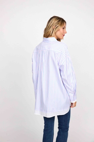 CAMISA OVERSIZE DE RAYAS ROSA Y AZUL CON DOBLE PUÑO Y BAJO BLANCO FBZMR22213