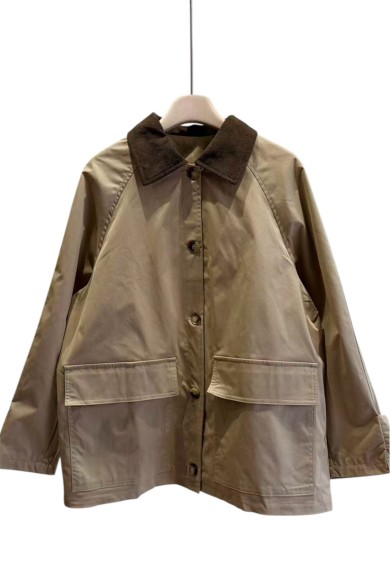 CHAQUETA VERDE CON CUELLO DE PANA CAMEL FBZMA1567