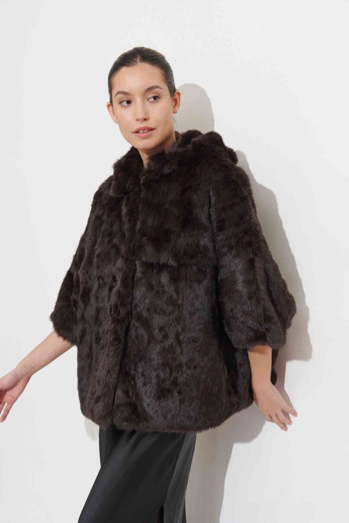 CHAQUETA DE PELO DE CONEJO CON CAPUCHA PC-LLL5897-09