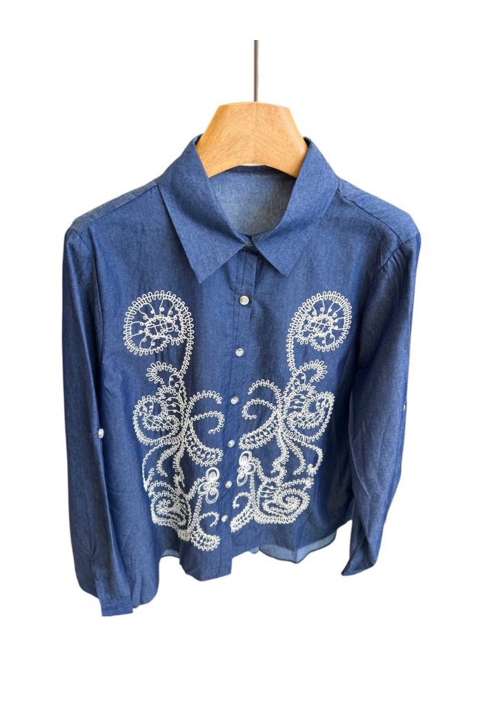 CAMISA VAQUERA CON BORDADOS FLORALES TY-1043