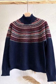 JERSEY DE LANA CON ESTAMPADO NÓRDICO AZUL MARINO, BURDEOS Y BEIGE FBZMT9589