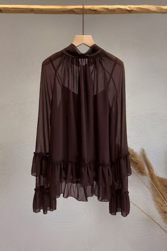 BLUSA DE GASA CON LAZO AL CUELLO MARRON FBZMR22394