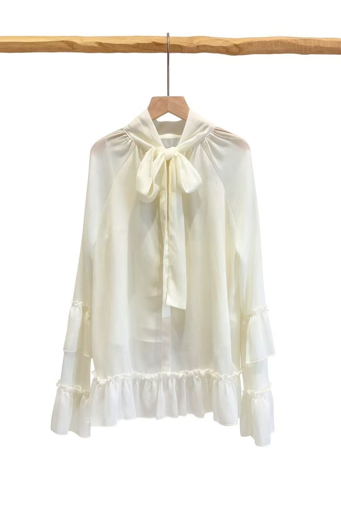 BLUSA DE GASA CON LAZO AL CUELLO BLANCO FBZMR22396