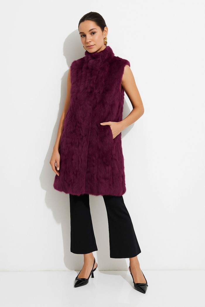 CHALECO LARGO DE PELO DE CONEJO CON CUELLO ALTO Y CIERRE OCULTO,COLOR MORADO PC-LLL5799
