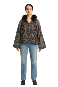 CHAQUETA REVERSIBLE CON DETALLE DE PELO DE MARMOTA IN-WT1003