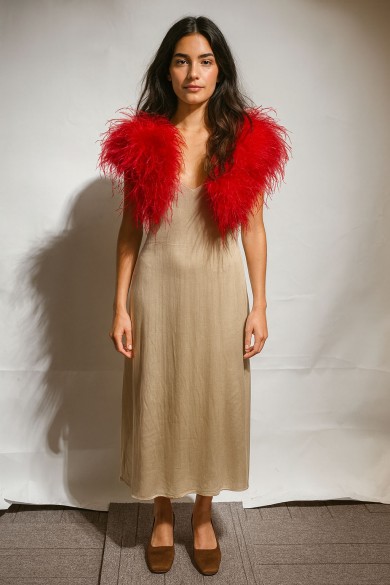 CHALECO CORTO PLUMAS DE AVESTRUZ PC-YLM5835-23