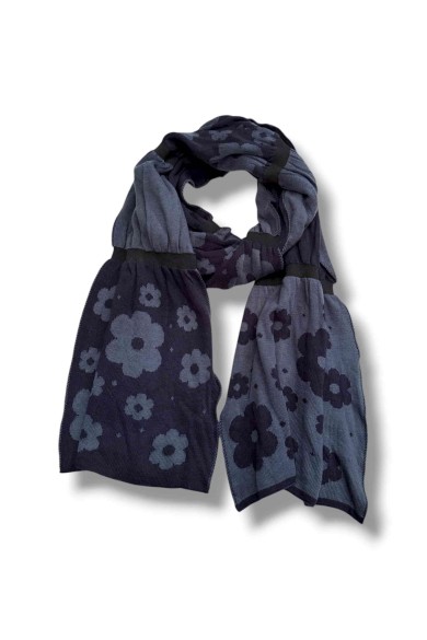 BUFANDA ESTAMPADA CON FLORES VARIOS COLORES