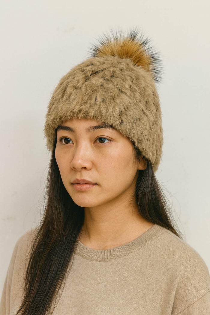GORRO PELO DE CONEJO CON POMPON TEJIDO A MANO POMPÓN DE PELO DE MARMOTA PC-WPH592203