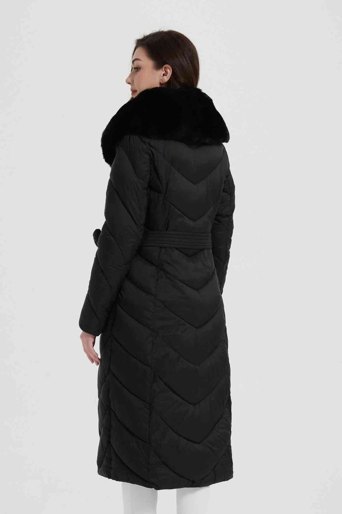 ABRIGO ACOLCHADO LARGO CON CUELLO DE PELO SINTÉTICO 4COLORES OBRF2018