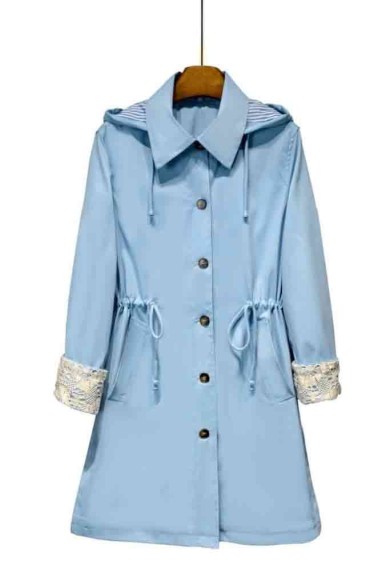 GABARDINA CON CAPUCHA Y ENCAJE MANGA LARGA TY-Z65018