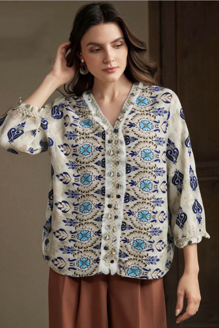 BLUSA MUJER ESTAMPADA AZUL CON BOTONES DELANTEROS ESTILO BOHO TY-1123
