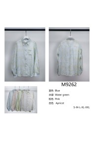CAMISA DE MUJER LIGERA CON BORDADO GEOMÉTRICO Y CUELLO CAMISERO TY-M9262