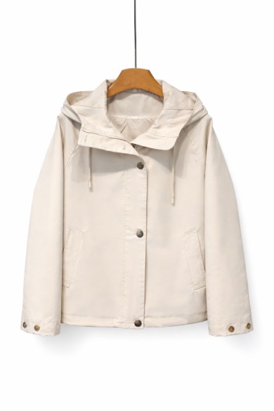 CHAQUETA DE MUJER CON CAPUCHA CORTA Y LIGERA TY-Z68012