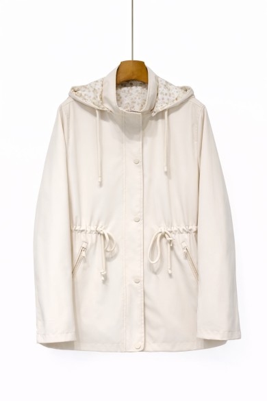 CHAQUETA CON CAPUCHA, CINTURA FRUNCIDA Y FORRO FLORAL TY-Z68003