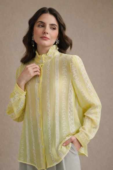 BLUSA ELEGANTE BORDADA CON CUELLO MAO Y MANGA LARGA TY-1085