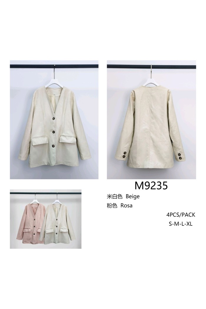CHAQUETA DE POLIPIEL CUELLO PICO CON BOTONES TY-M9235