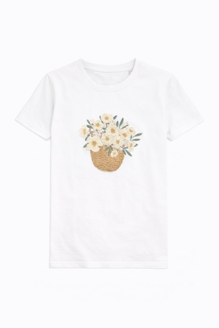CAMISETA BLANCA CON ESTAMPADO FLORAL TY-K1772