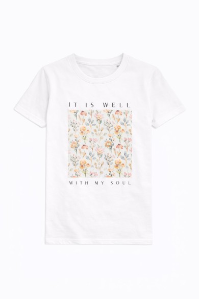 CAMISETA BLANCA CON ESTAMPADO FLORAL Y TEXTO TY-K1703