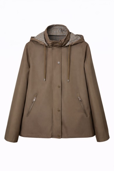 CHAQUETA CORTAVIENTOS CON CAPUCHA Y CREMALLERA TY-Z68605