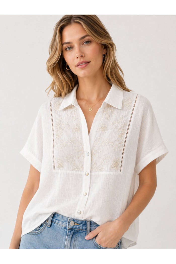 CAMISA BORDADA MANGA CORTA CON DETALLE CALADO TY-K88124
