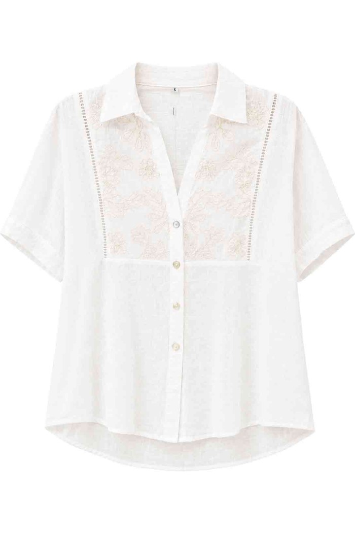 CAMISA BORDADA MANGA CORTA CON DETALLE CALADO TY-K88124