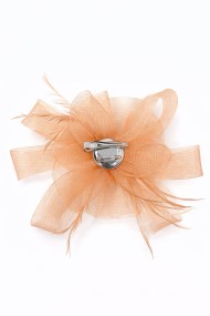 TOCADO BROCHE FLORAL CON PLUMAS Y MALLA ELEGANTE TM-XH176