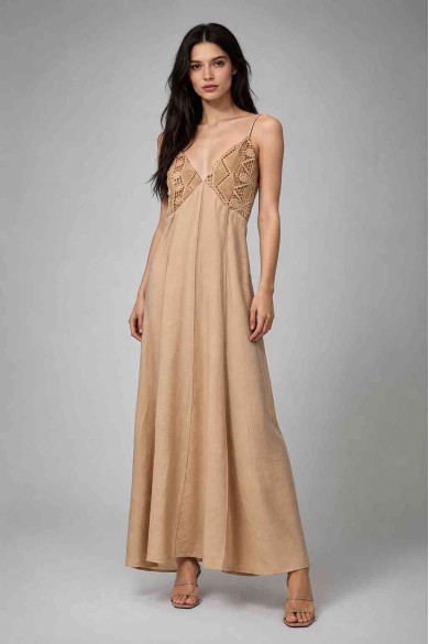 VESTIDO LARGO DE TIRANTES CON ENCAJE Y ESCOTE EN PICO DBT-X5868